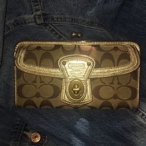 Coach wallet
